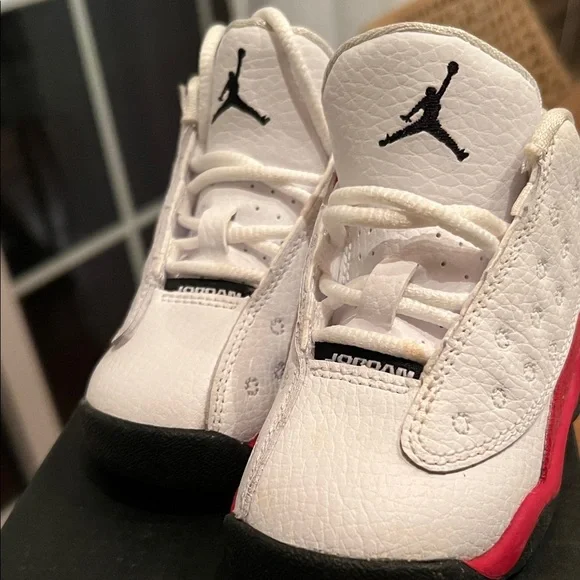 Jordan Kids White and Red Sneakers - Picture 3 of 3